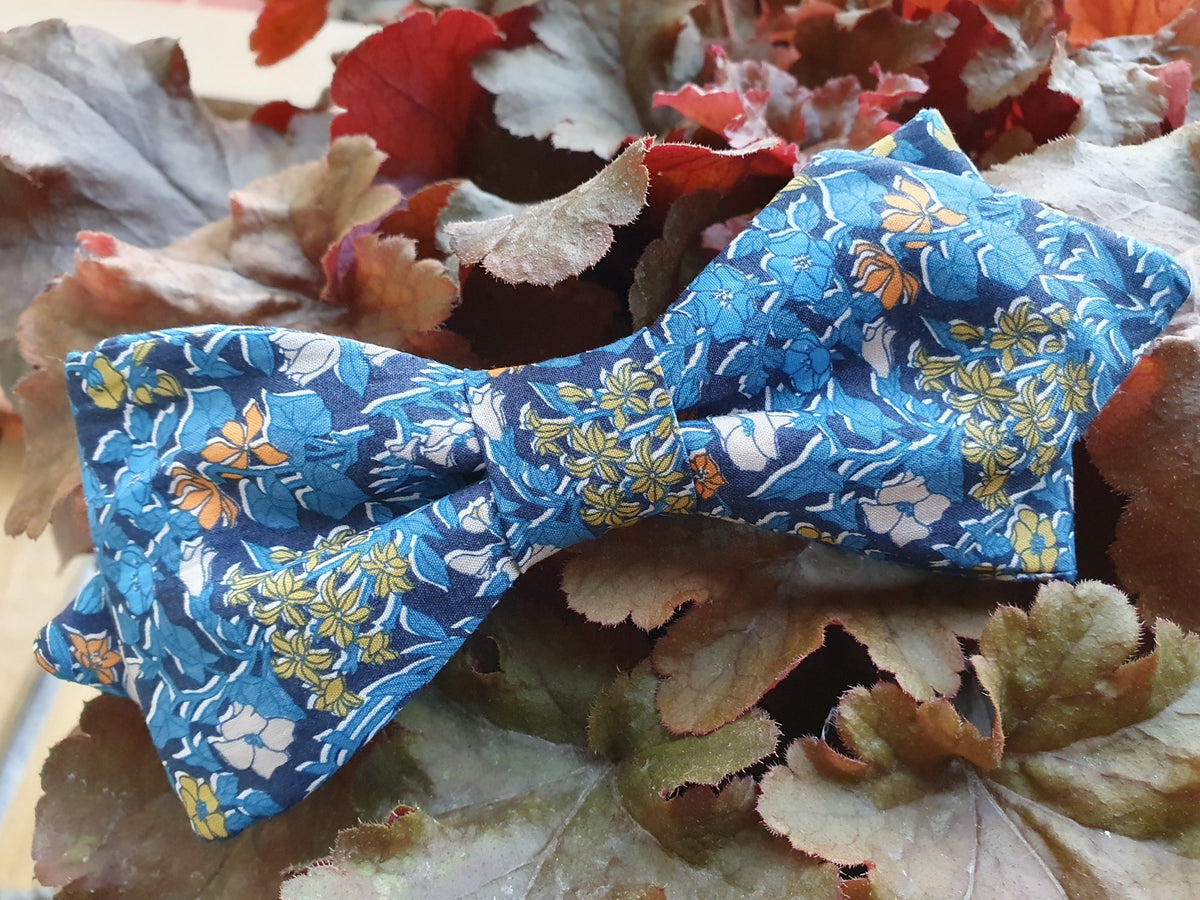 Noeud papillon Liberty bleu roi et orange