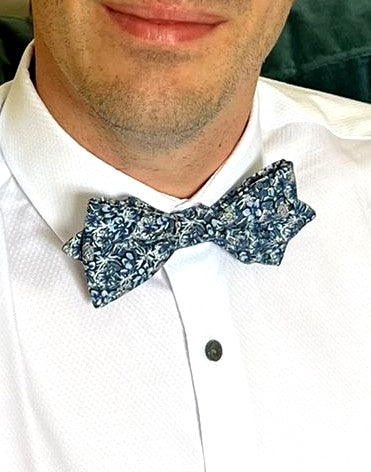 Noeud papillon Liberty bleu nuit