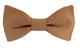 Nœud papillon couleur cognac, au fini élégant et chaleureux, présenté sur un fond neutre.