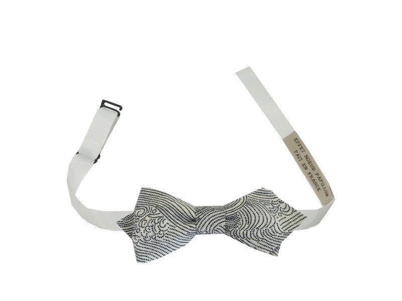 Noeud papillon japonais écru pointillés noirs
