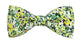 Nœud papillon fleuri vert sapin et jaune style liberty.