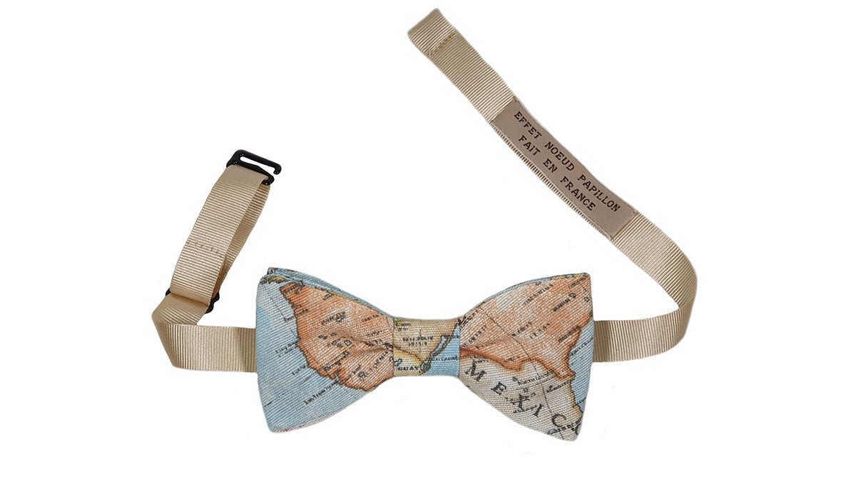 Noeud papillon carte du monde