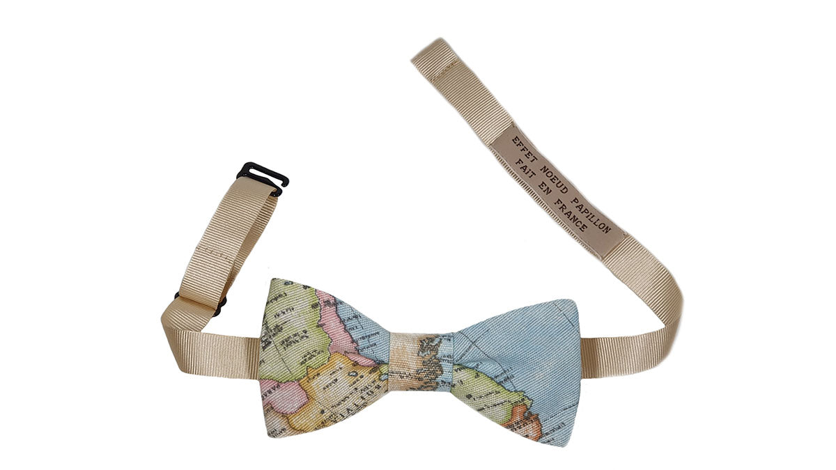 Noeud papillon carte du monde