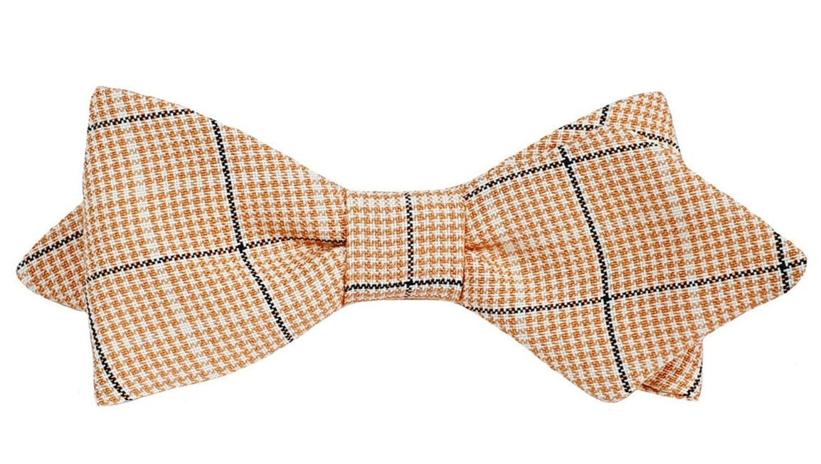 Nœud papillon à petits carreaux oranges et blancs, une touche vibrante et raffinée pour compléter votre tenue