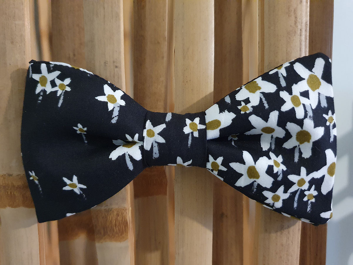 Noeud papillon Liberty Noir marguerites