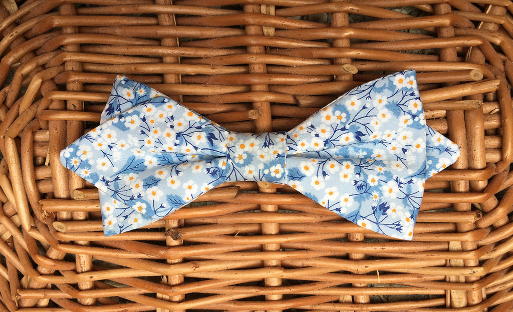 Noeud papillon Liberty bleu Mitsi Valéria - Effet Noeud Papillon